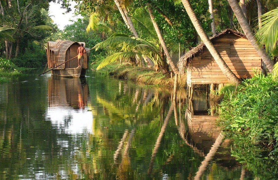Best Travel Agency in Kerala offering customized Kerala tour packages and unforgettable travel experiences with Kerala Trip Advisors.
